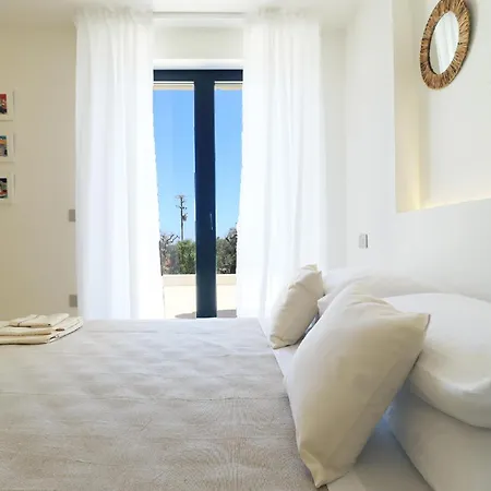 Holiday home Luxury Ginevra By Lovesud Patu